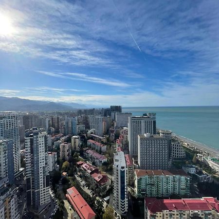 Orbi Сity Sunny Apartments High Floor Batumi Exterior foto
